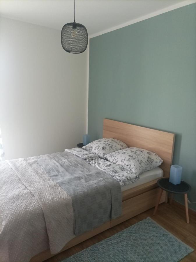 City And Thermal Apartman غيور المظهر الخارجي الصورة